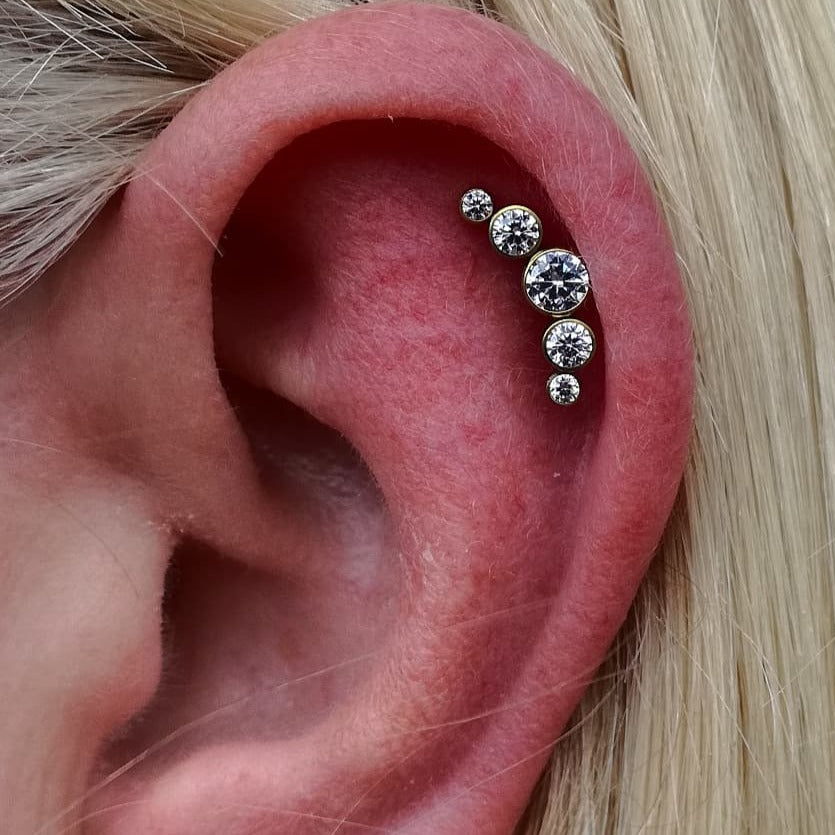 G23 Gold PVD Titanium Threadless Push In 5 CZ Cluster Tragus Labret