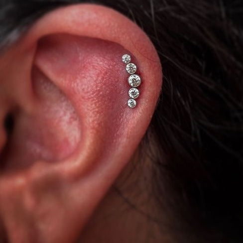 G23 Titanium Threadless Push In 5 CZ Cluster Tragus Labret