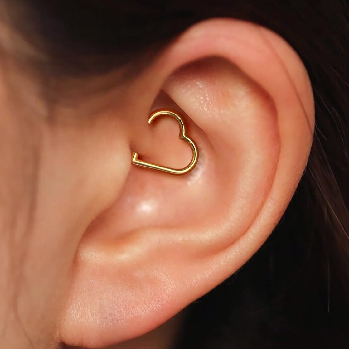 G23 Gold PVD Titanium Heart Shape Hinged Clicker