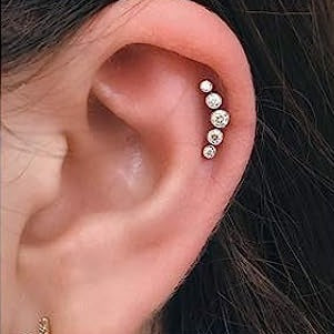 Threadless Steel 5 CZ Cluster Tragus Labret