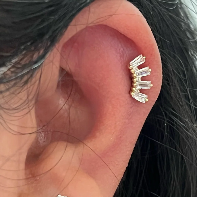 Gold Ion Plated Steel Threadless Push In Baguette CZ Crown Top Labret