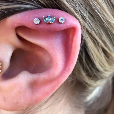 G23 Titanium 4mm Base Internally Threaded Vertical Helix Labret Shaft