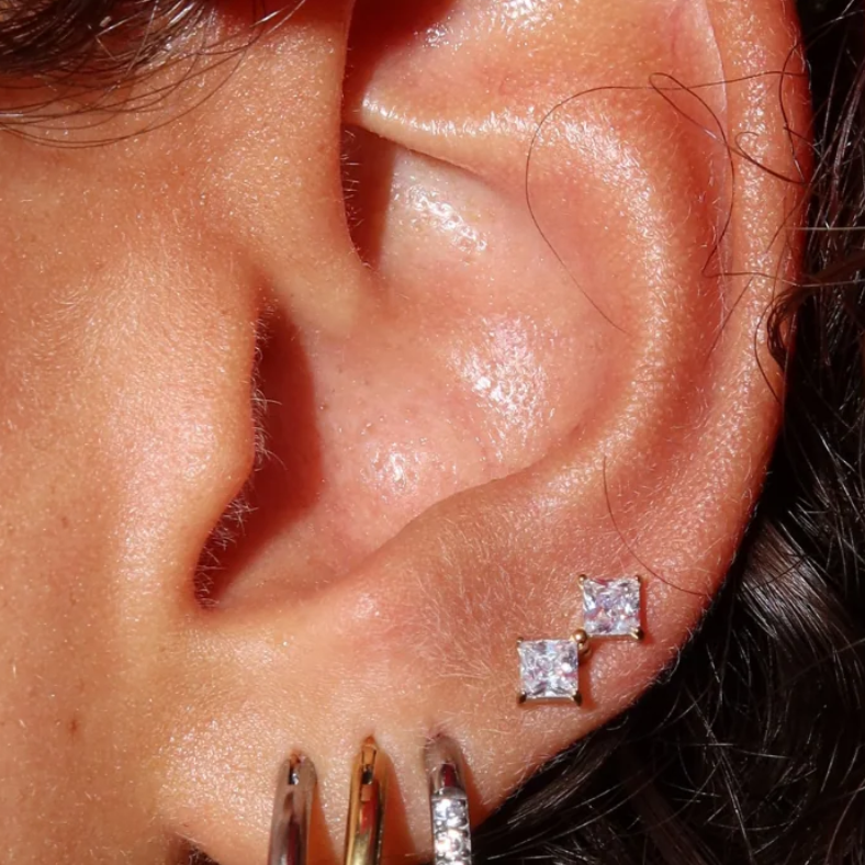 G23 Titanium Threadless Push In Double Princess CZ Labret