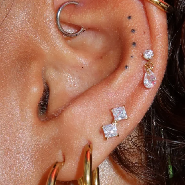 G23 Titanium Internally Threaded Double Princess CZ Labret