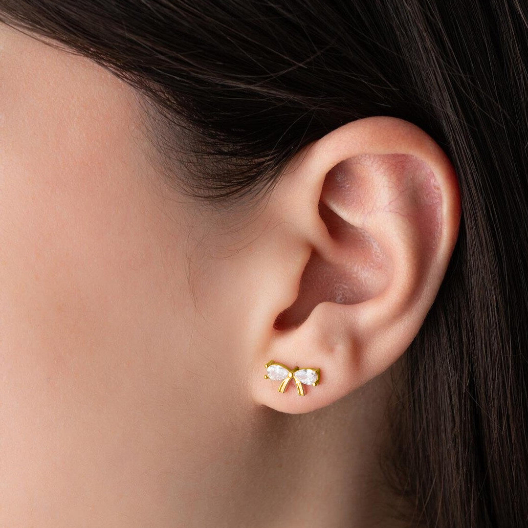 G23 Gold PVD Titanium Internally Threaded Pear CZ Ribbon Bow Top
