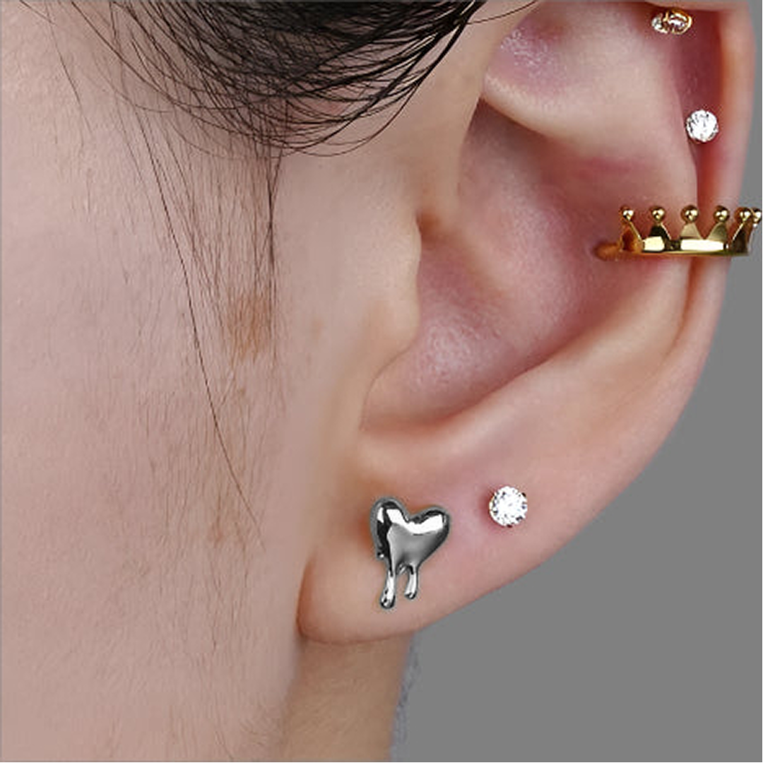 G23 Titanium Threadless Push In Melting Heart Top