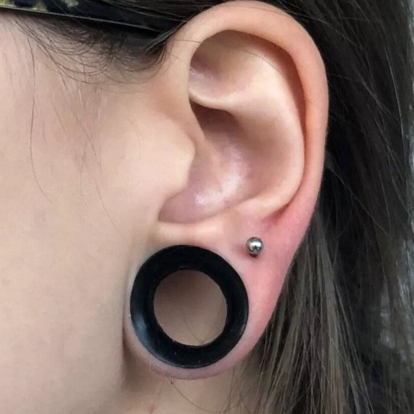 Giant Black Ear Skin Silicone Tunnels 1/2" to 7/16"