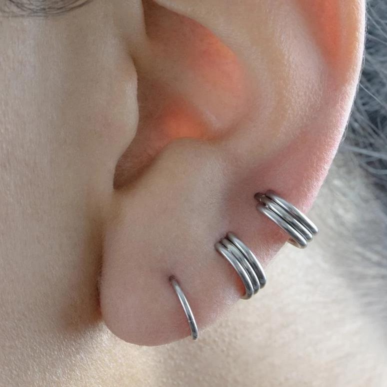 G23 Titanium Triple Stack Hoop Hinged Segment Clicker Ring