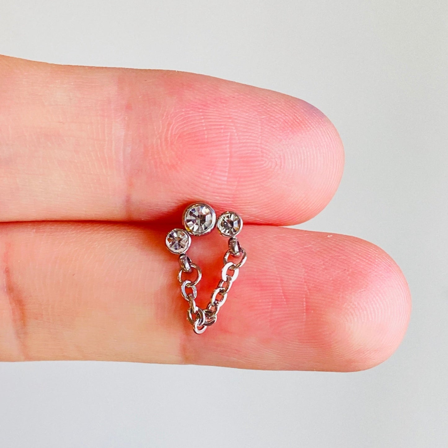 Internally Threaded Steel 3 CZ Cluster Chain Labret