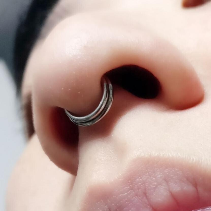 G23 Titanium Double Stack Hoop Hinged Segment Clicker Ring