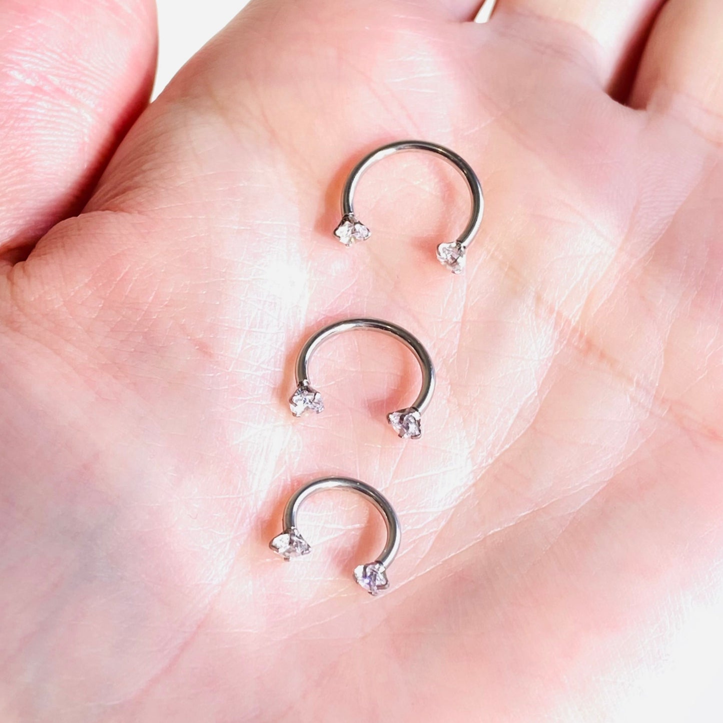 16G Prong Set Internally Threaded Double Gem Horseshoe