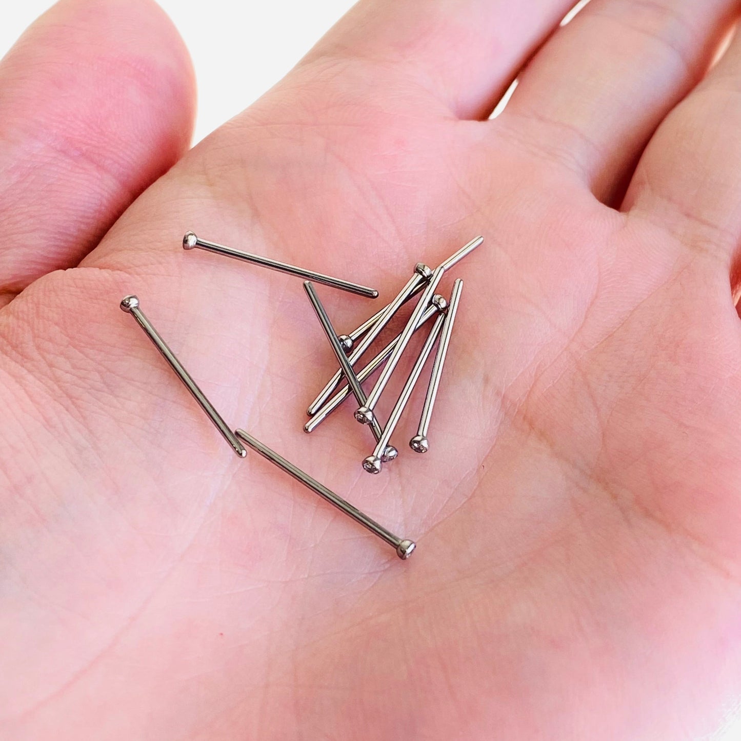 G23 Titanium CZ XL Professional Nose Pin