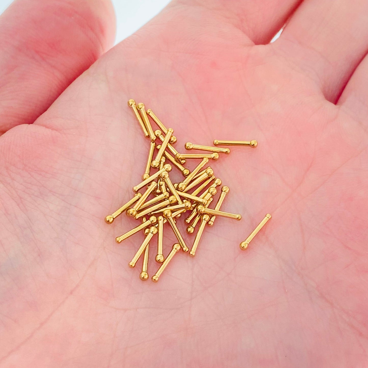 G23 Gold PVD Titanium Ball Nose Stud