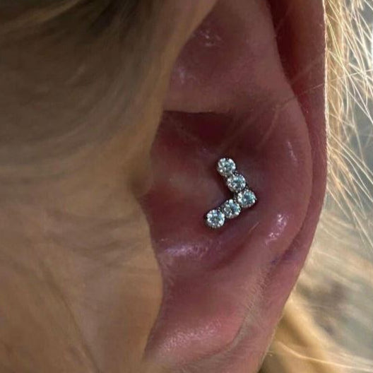 G23 Titanium Internally Threaded 5 CZ Chevron Top Tragus Labret