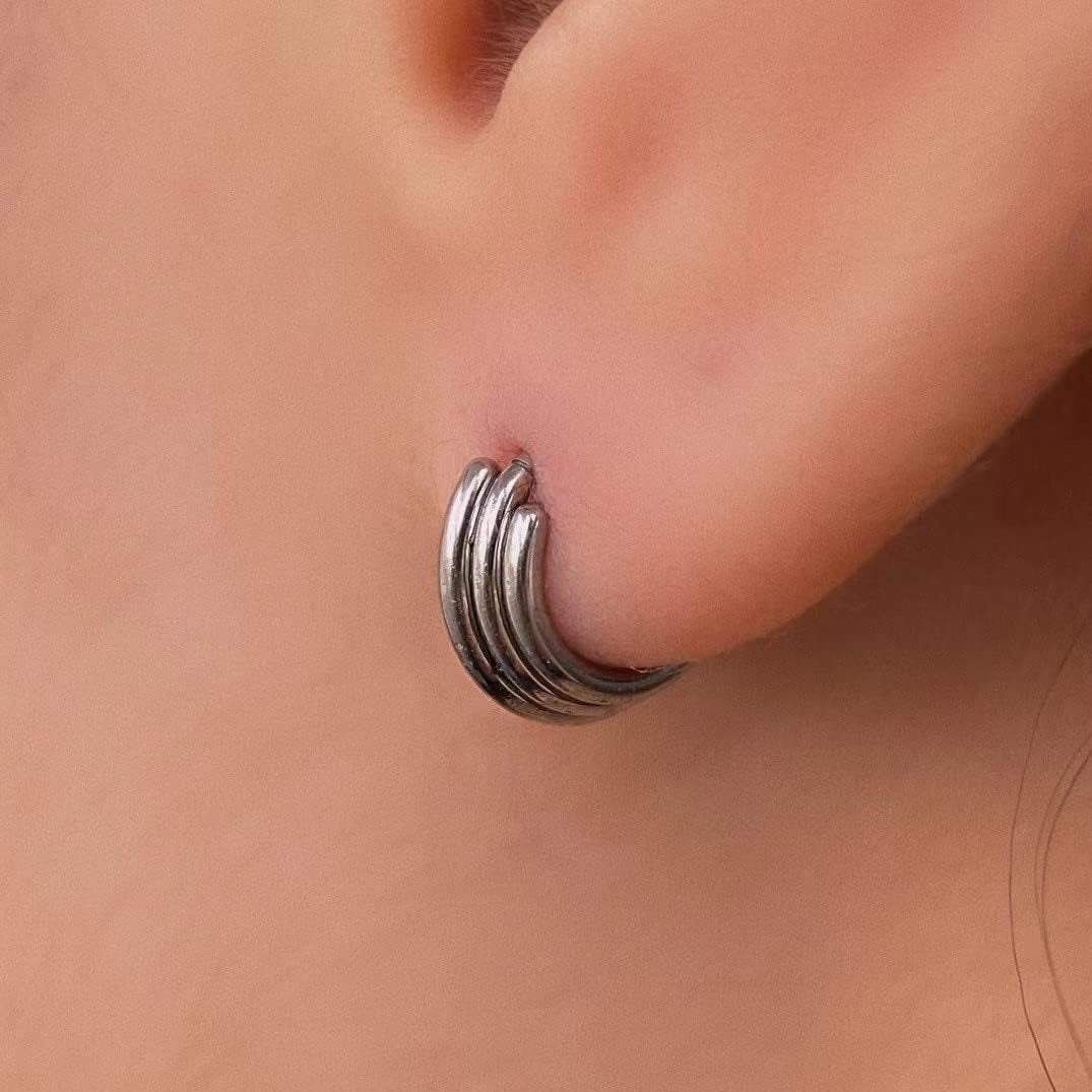 G23 Titanium Triple Layered Stack Hoop Hinged Clicker