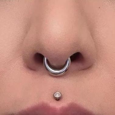 Steel Chunky Thick Moon Design Hinged Clicker