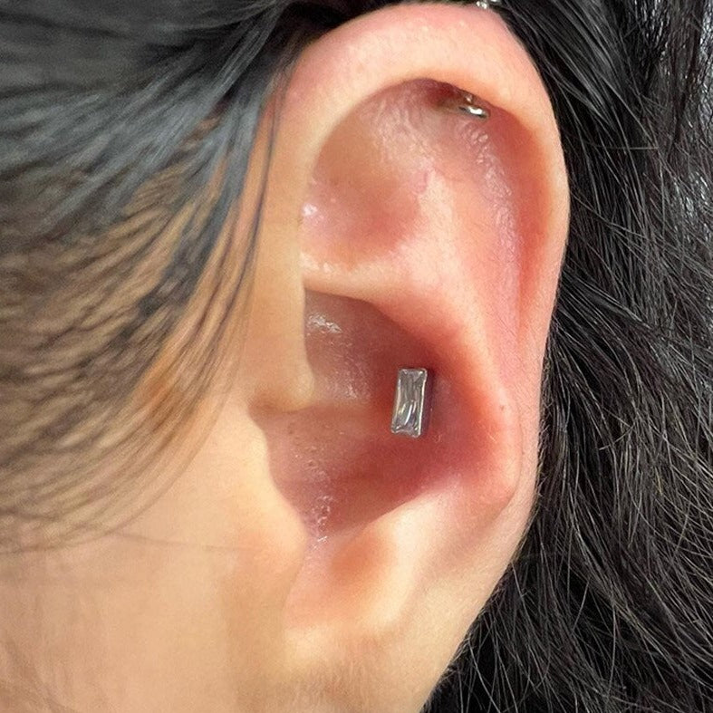 Steel Threadless Push In Rectangular Baguette CZ Tragus Labret