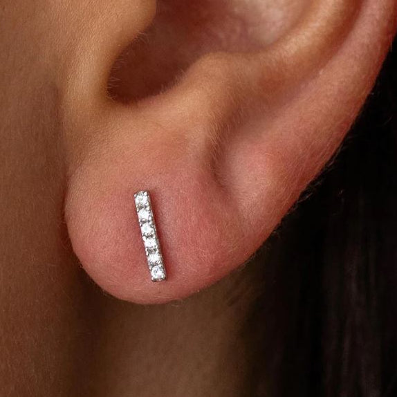 Steel Threadless Push In 5 CZ Straight Bar Tragus Labret
