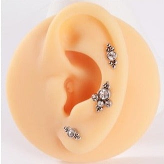 Steel Internally Threaded CZ 6 Beads Cluster Labret