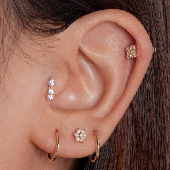 G23 Gold PVD Titanium Internally Threaded 3 CZ Dangle Top Labret