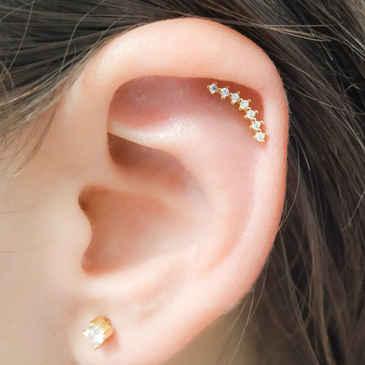 G23 Gold PVD Titanium Internally Threaded 7 CZ Cluster Tragus Labret
