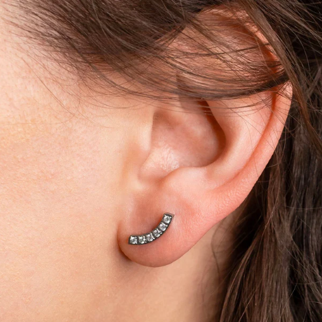 G23 Titanium Threadless Push In Curved Bar 6 CZ Tragus Labret