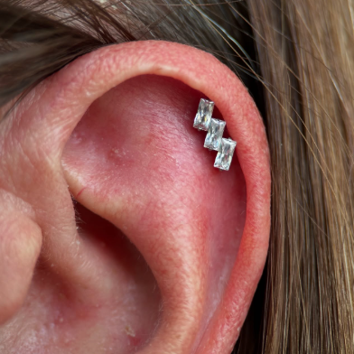 G23 Gold PVD Titanium Threadless Push In 3 Slanted Baguette CZ Labret