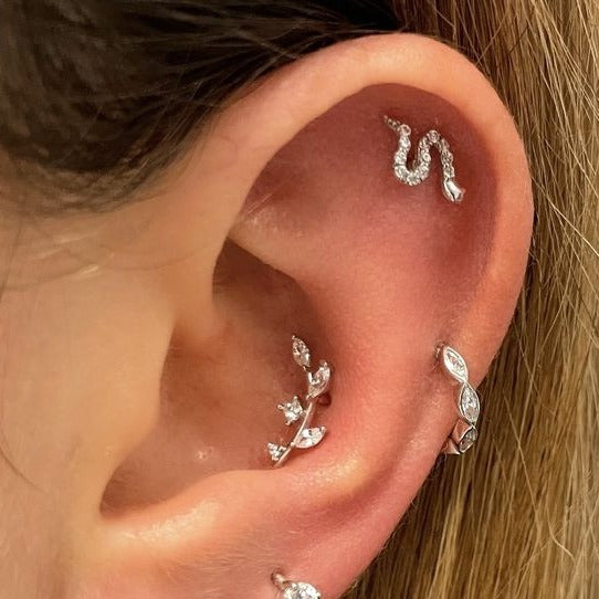 G23 Titanium Internally Threaded 5 CZ Leaf Tragus Labret