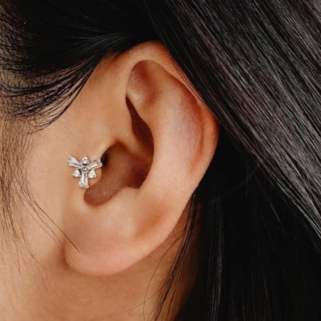 Gold Ion Plated Steel Threadless Push In Baguette CZ Triangle Flower Tragus Labret