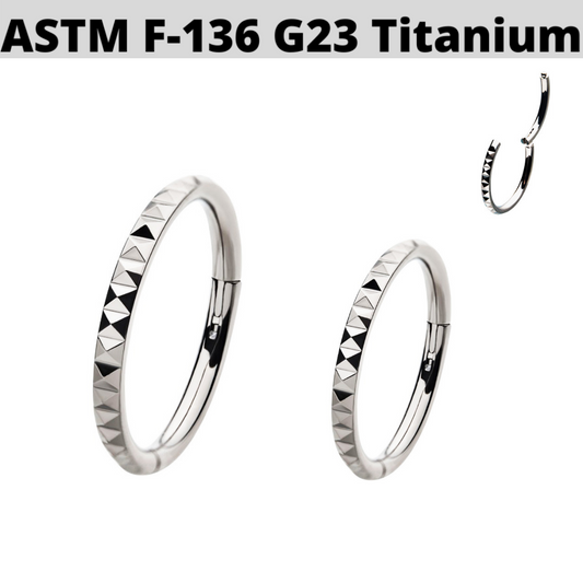 G23 Titanium Lined Pyramid Cut Outside Hinged Segment Clicker