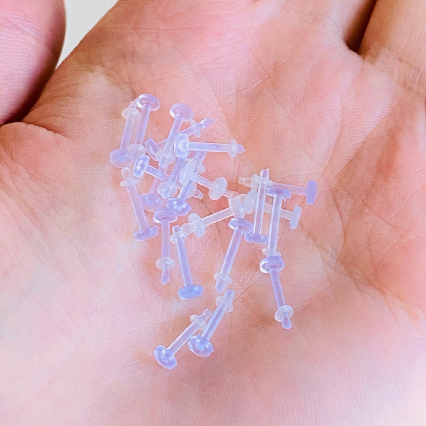 Clear Flexible Labret Retainer