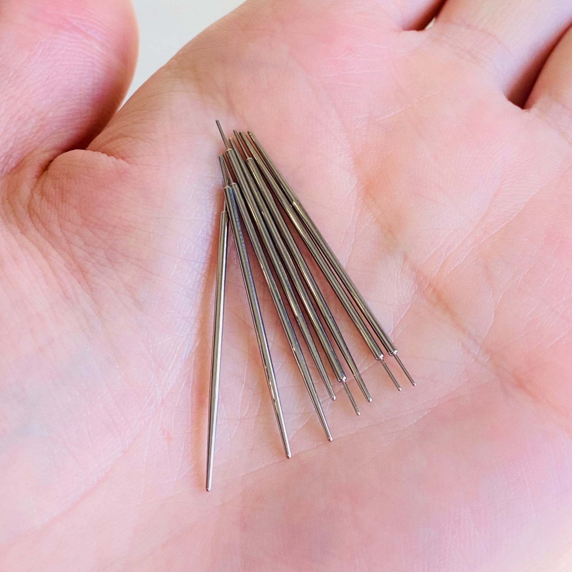 Wholesale Threaded 2 Titanium Pin Taper 14G 16G – APM